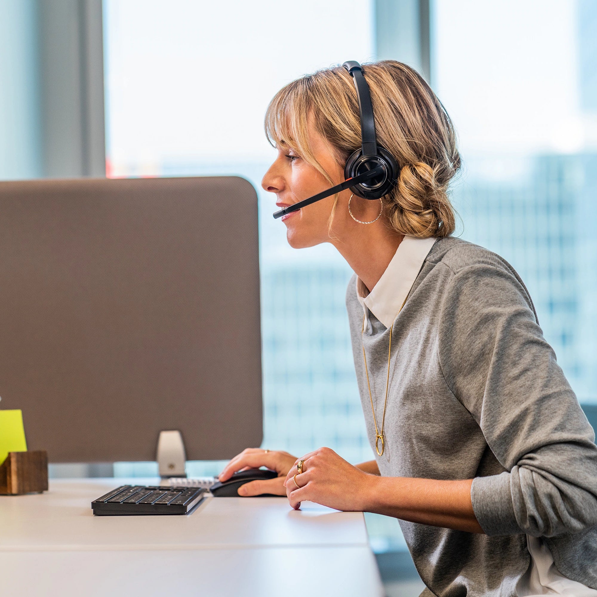 Poly Savi 8220 Top and Charging Cradle 85T31AA